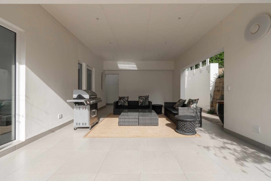 6 Bedroom Property for Sale in Claremont Upper Western Cape